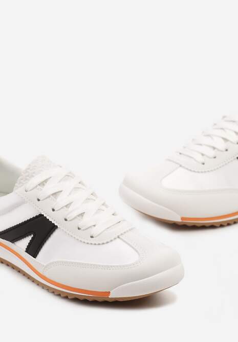 Białe Sneakersy z Geometrycznym Wzorem Zoloti