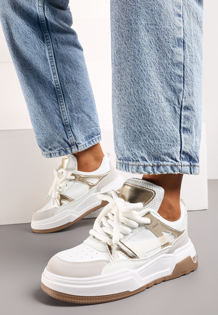Biało-Złote Płaskie Casualowe Sneakersy ze Sznurowaniem i Transparentnym Elementem z Tyłu Gamarie