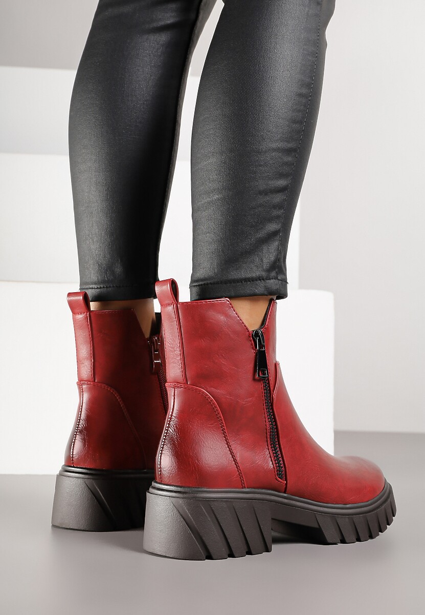 Czerwone Botki do Kostki z Suwakiem na Grubej Podeszwie z Tłoczeniami Redvira