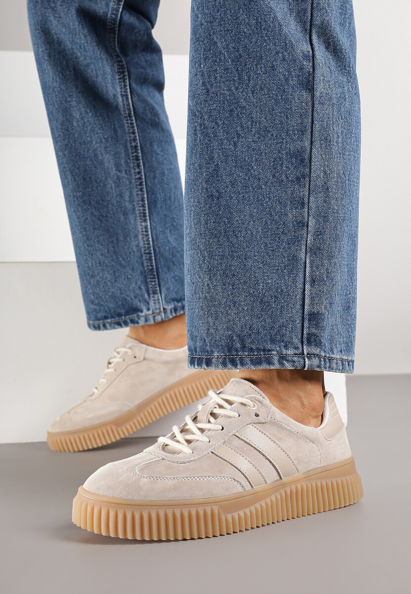 Beżowe Zamszowe Sneakersy Tenisówki z Wkładką ze Skóry Naturalnej Ozdobione Tłoczeniem Meluella