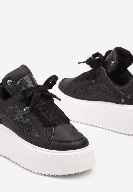 Czarne Sznurowane Sneakersy na Platformie Ozdobione Nitami Werirae