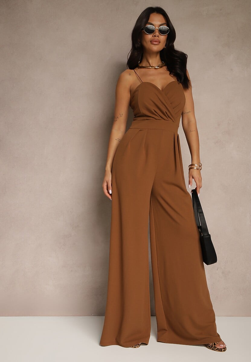 Brązowy Kombinezon na Cienkich Ramiączkach z Kopertowym Dekoltem i Szerokimi Nogawkami Jovantia
