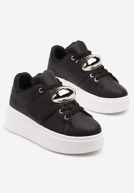 Czarne Sneakersyn na Platformie z Metaliczną Aplikacją Welveria