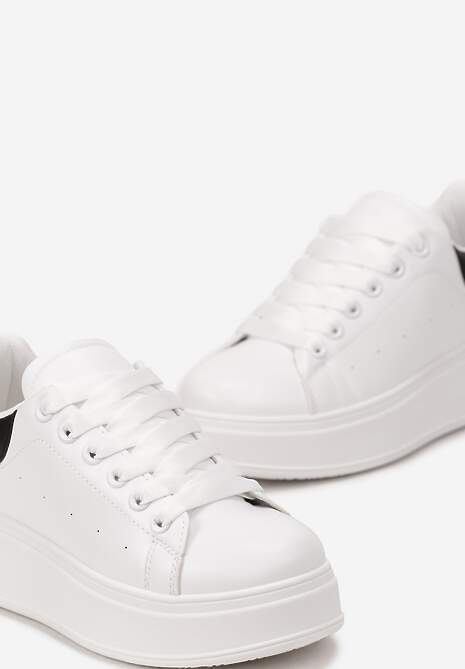 Biało-Czarne Sneakersy przed Kostkę na Grubej Podeszwie Arionn