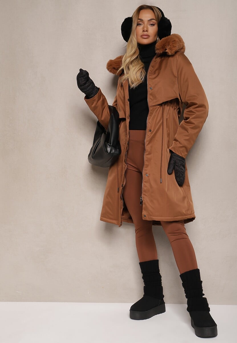 Jasnobrązowa Kurtka Parka ze Ściągaczem Kapturem i Odpinanym Futerkiem Semiriellea
