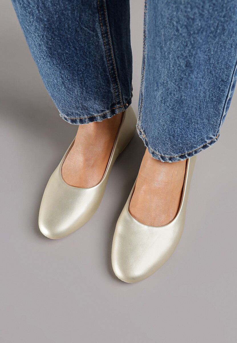 Złote Płaskie Balerinki z Imitacji Skóry Wsuwane z Okrągłym Noskiem  Jemenna