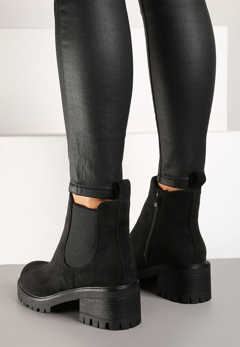 Czarne Botki na Słupku Ruiha