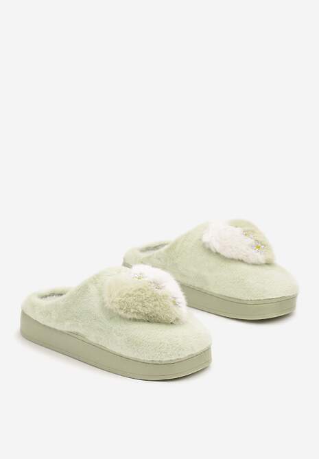 Zielone Kapcie na Platformie Ozdobione Cyrkoniami i Serduszkiem Laonaya