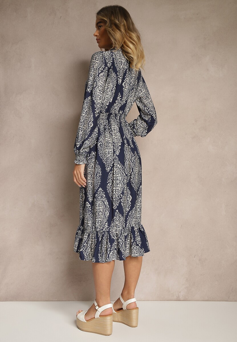 Niebieska Rozkloszowana Sukienka w Etniczny Print z Gumką w Talii i Falbanką Napirea