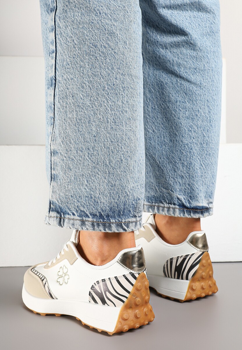 Beżowo-Białe Sneakersy z Zeberkowym Zdobieniami i Delikatnym Haftem Alisella