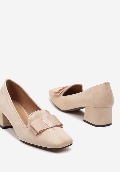 Beżowe Wsuwane Czółenka z Wkładką z Imitacji Skóry na Niskim Słupku Ozdobione Kokardą Triapaula