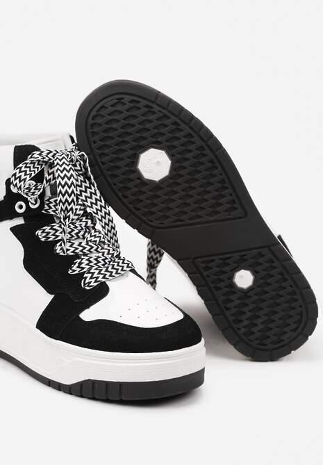 Czarne Sneakersy na Platformie z Wysoką Cholewką Ozdobione Perforacją Mivaria