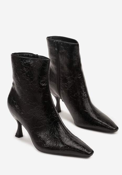 Czarne Eleganckie Botki Vices na Kaczuszce Zdobione Tłoczeniem Brottalie