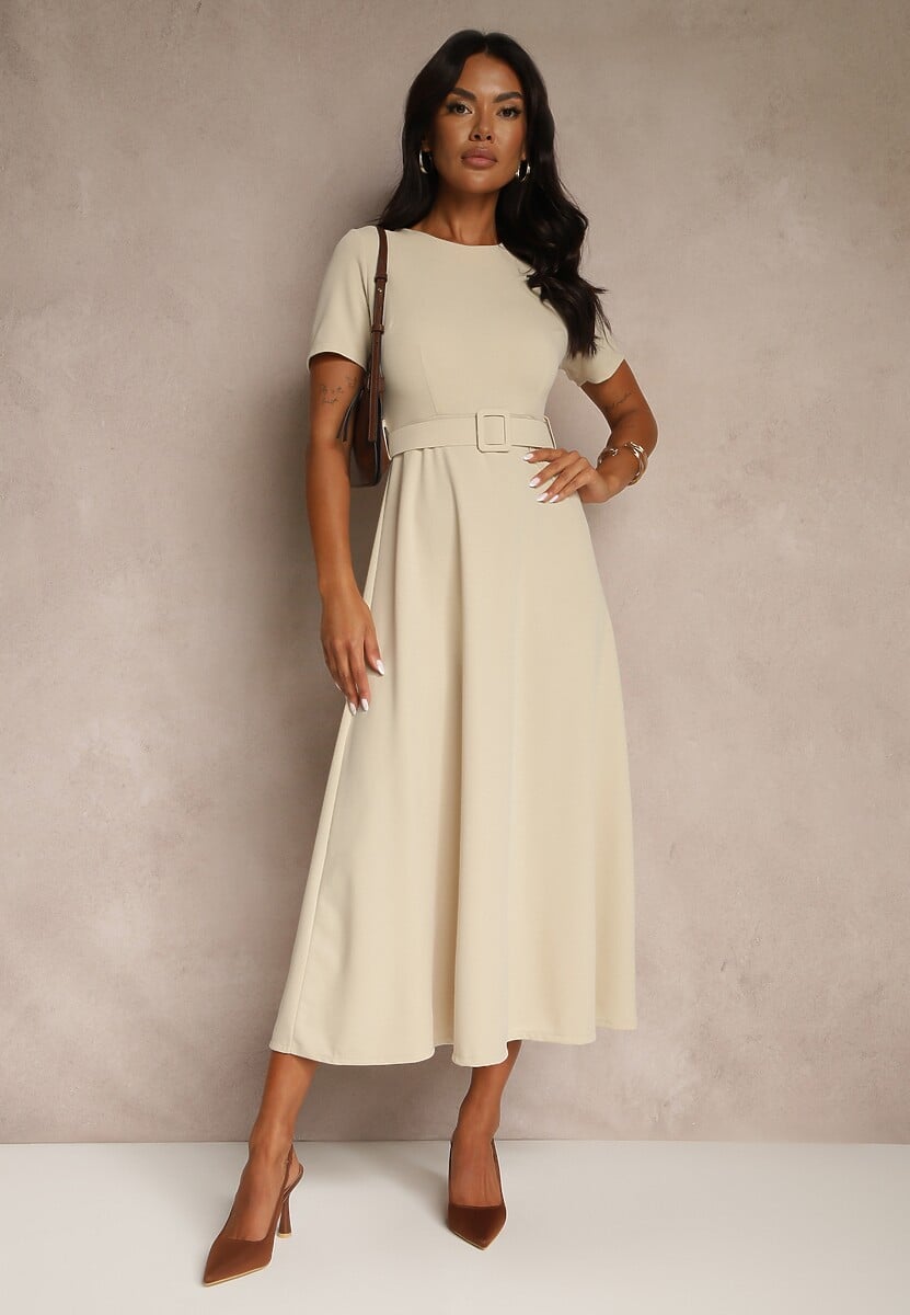 Beżowa Sukienka o Rozkloszowanym Kroju z Ozdobnym Paskiem Desiliena