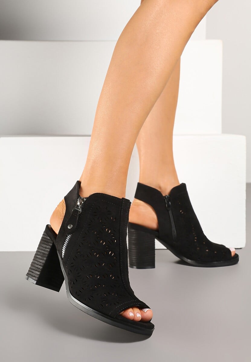 Czarne Sandały Botki Peep Toe na Obcasie z Ażurową Cholewką Julliane