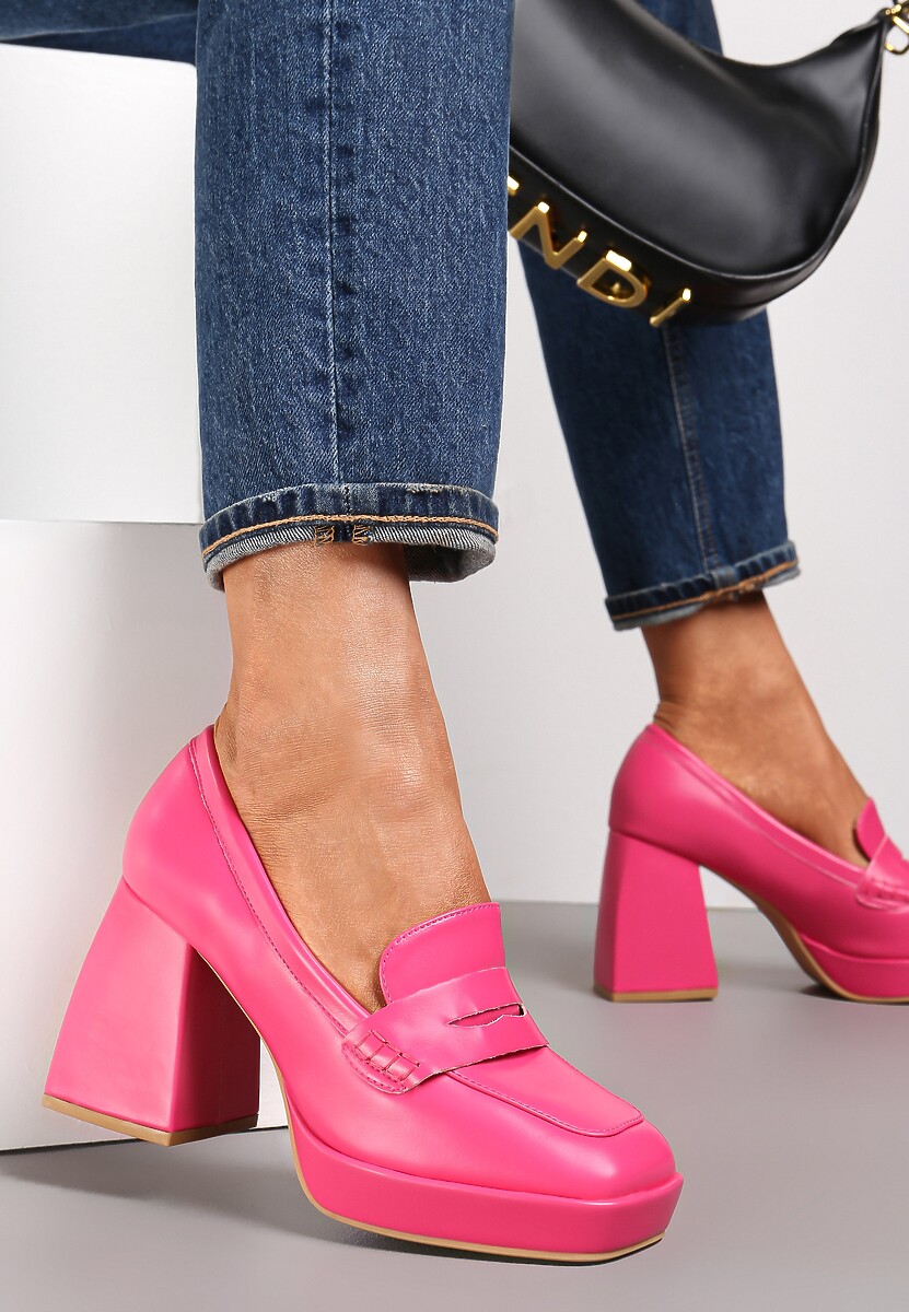 Beżowe Półbuty na Geometrycznym Słupku z Kwadratowym Noskiem Lanea