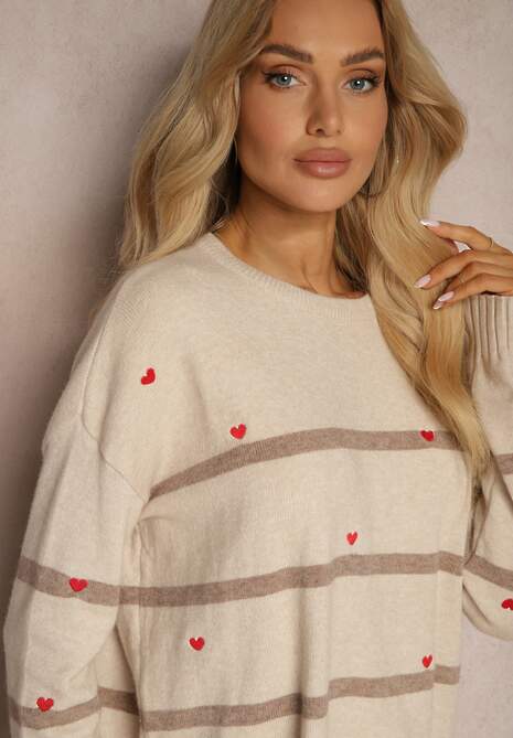 Beżowy Sweter w Paski Ozdobiony Haftowanymi Sercami Nerissea