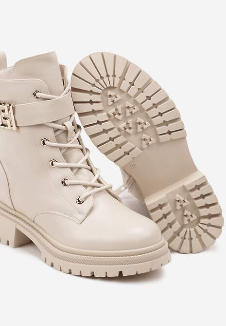 Beżowe Botki Workery na Płaskiej Podeszwie Ozdobione Paskiem z Klamrą Betida