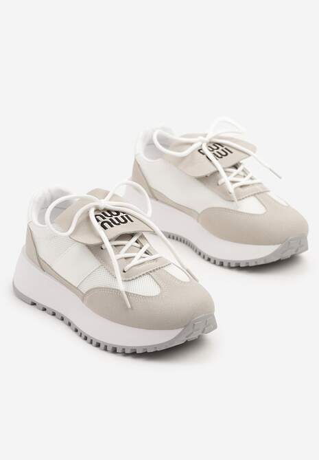 Biało-Beżowe Sneakersy na Platformie z Geometrycznym Wzorem Aluina