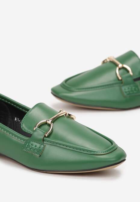 Zielone Klasyczne Mokasyny z Kwadratowym Noskiem na Płaskim Obcasie Ozdobione Klamrą Aldreda