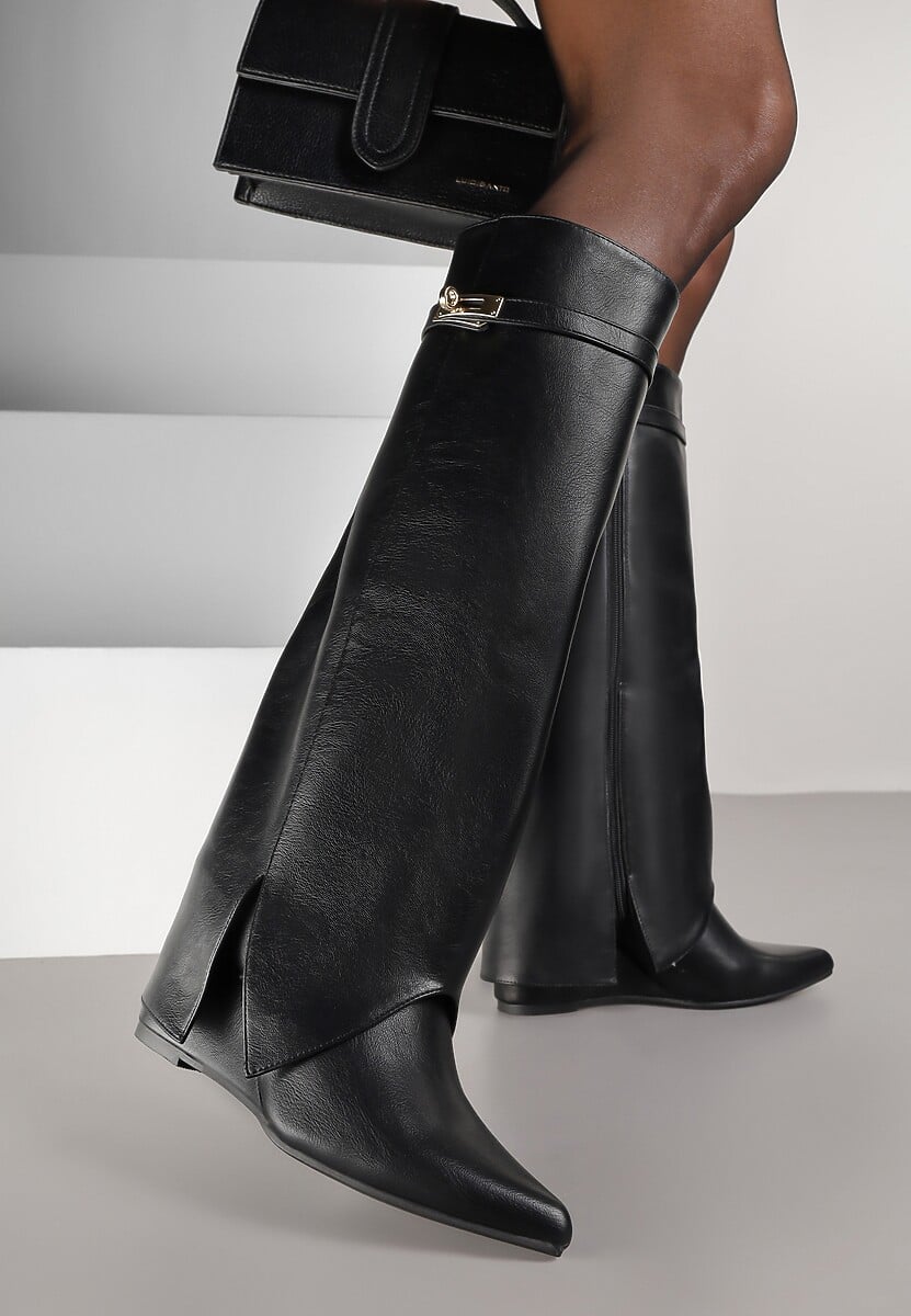 Brązowe Kozaki na Koturnie z Cholewką Imitującą Nogawkę z Aplikacją Testarria