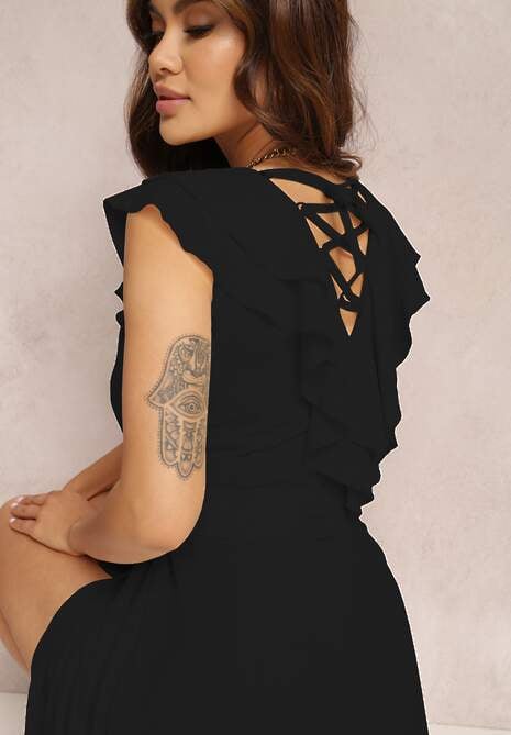 Czarna Sukienka Aeritrite