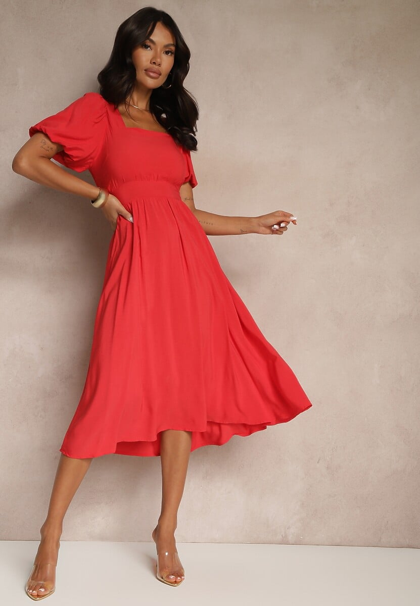 Czerwona Wiskozowa Sukienka Ozdobiona Kwadratowym Dekoltem Deviselle