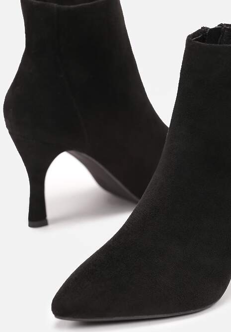 Czarne Botki z Zamkiem Błyskawicznym na Niewysokiej Szpilce z Imitacji Zamszu Ruriana