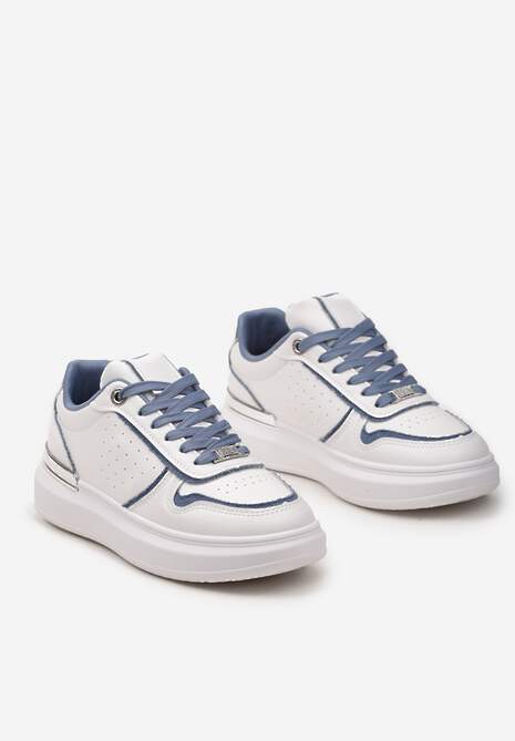 Białe Sneakersy Ozdobione Wstawkami z Materiału i Aplikacją z Cyrkonii Eephira