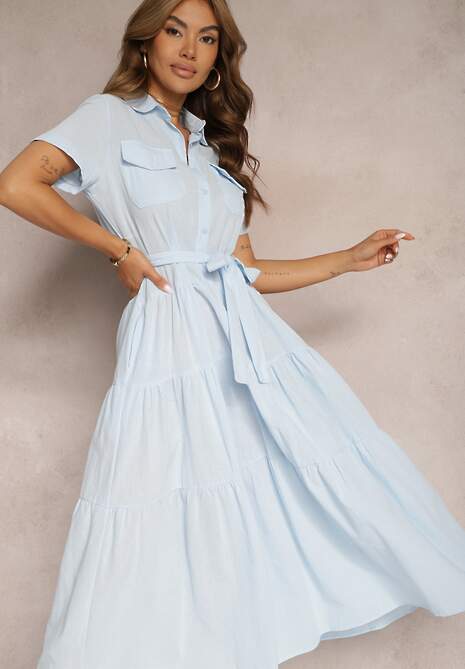 Niebieska Rozkloszowana Bawełniana Sukienka o Kroju Koszulowym Wiązana w Pasie Arosofia