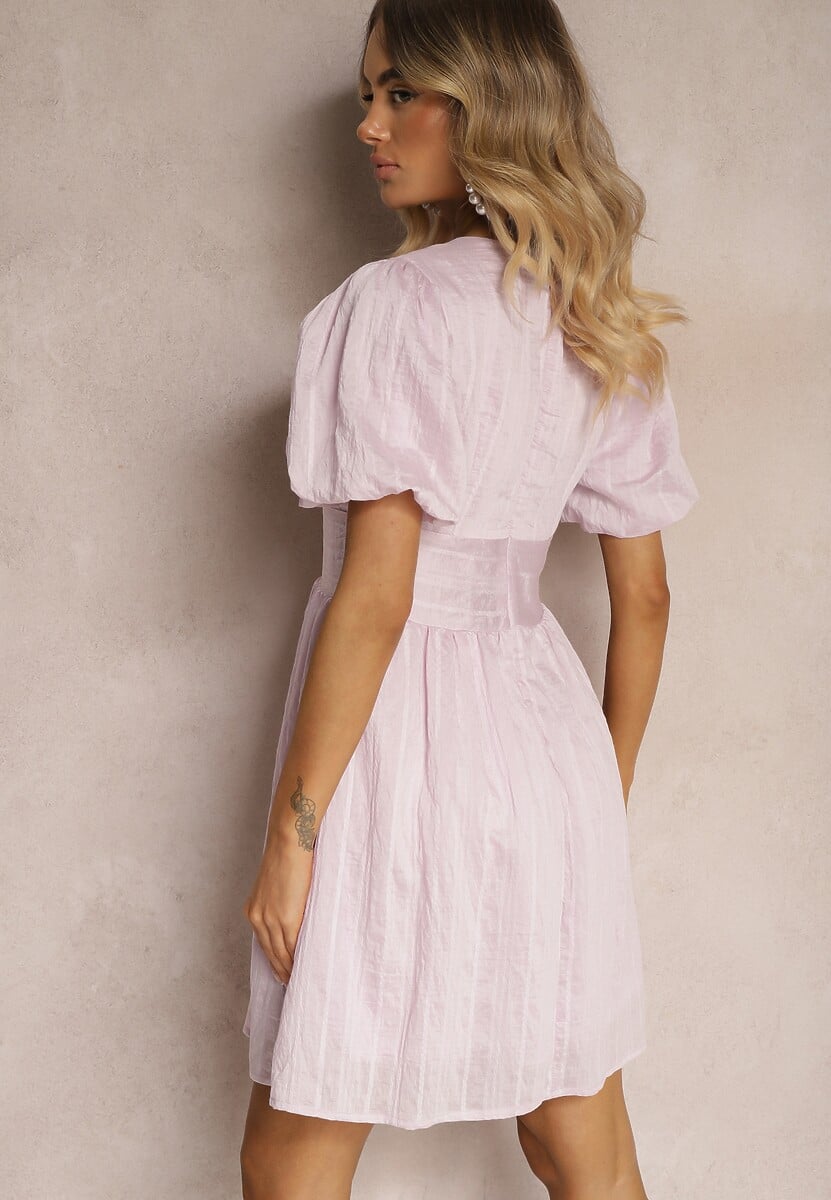 Różowa Taliowana Sukienka z Dodatkiem Bawełny na Suwak Ozdobiona Bufiastymi Rękawami Malfea