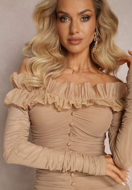 Ciemnobeżowa Dopasowana Sukienka Hiszpanka z Siateczki i Falbaną Sprlia