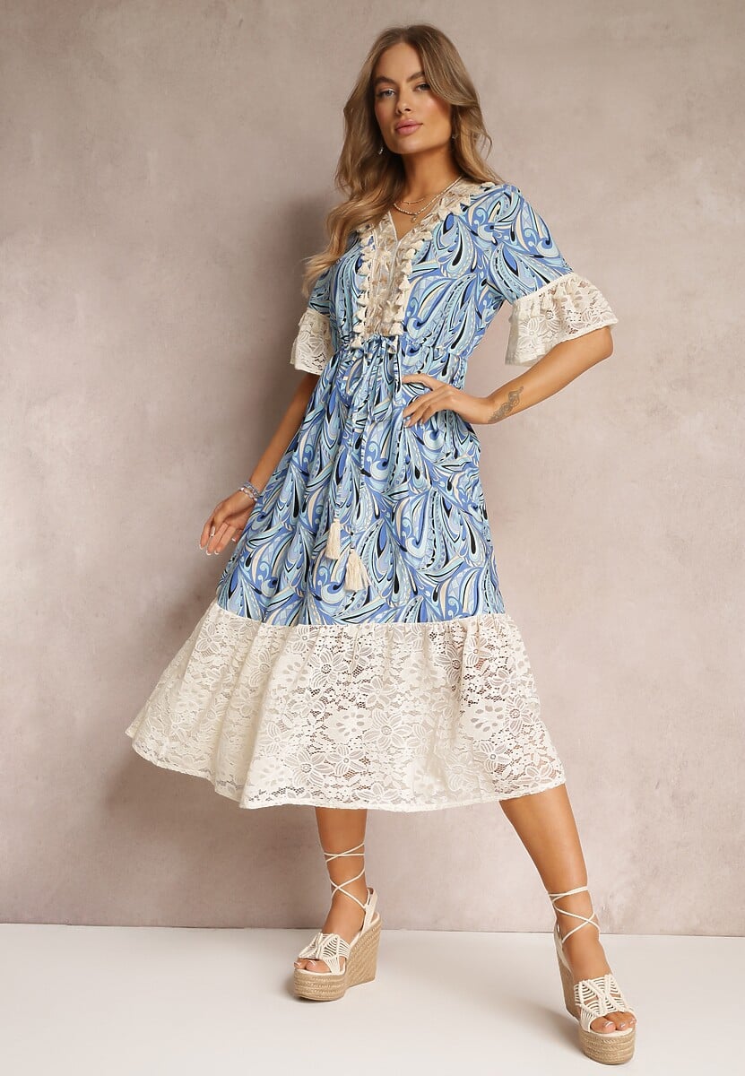 Niebieska Sukienka Maxi z Gumką w Pasie i Koronkowymi Wstawkami Tretine