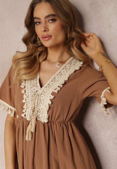 Brązowa Sukienka Mini z Gumką w Talii i Ozdobną Taśmą z Cekiniami Ofelifia