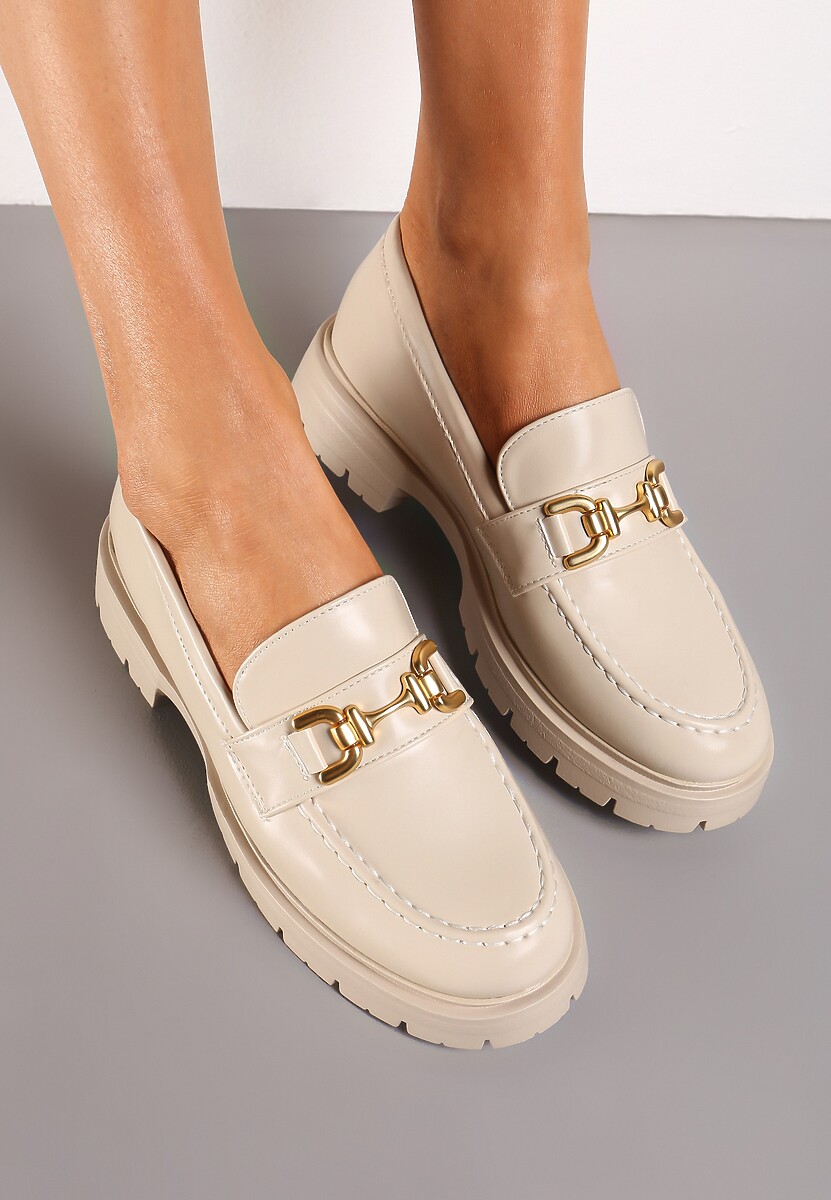 Beżowe Mokasyny na Grubej Podeszwie z Metaliczną Klamrą Faelwena