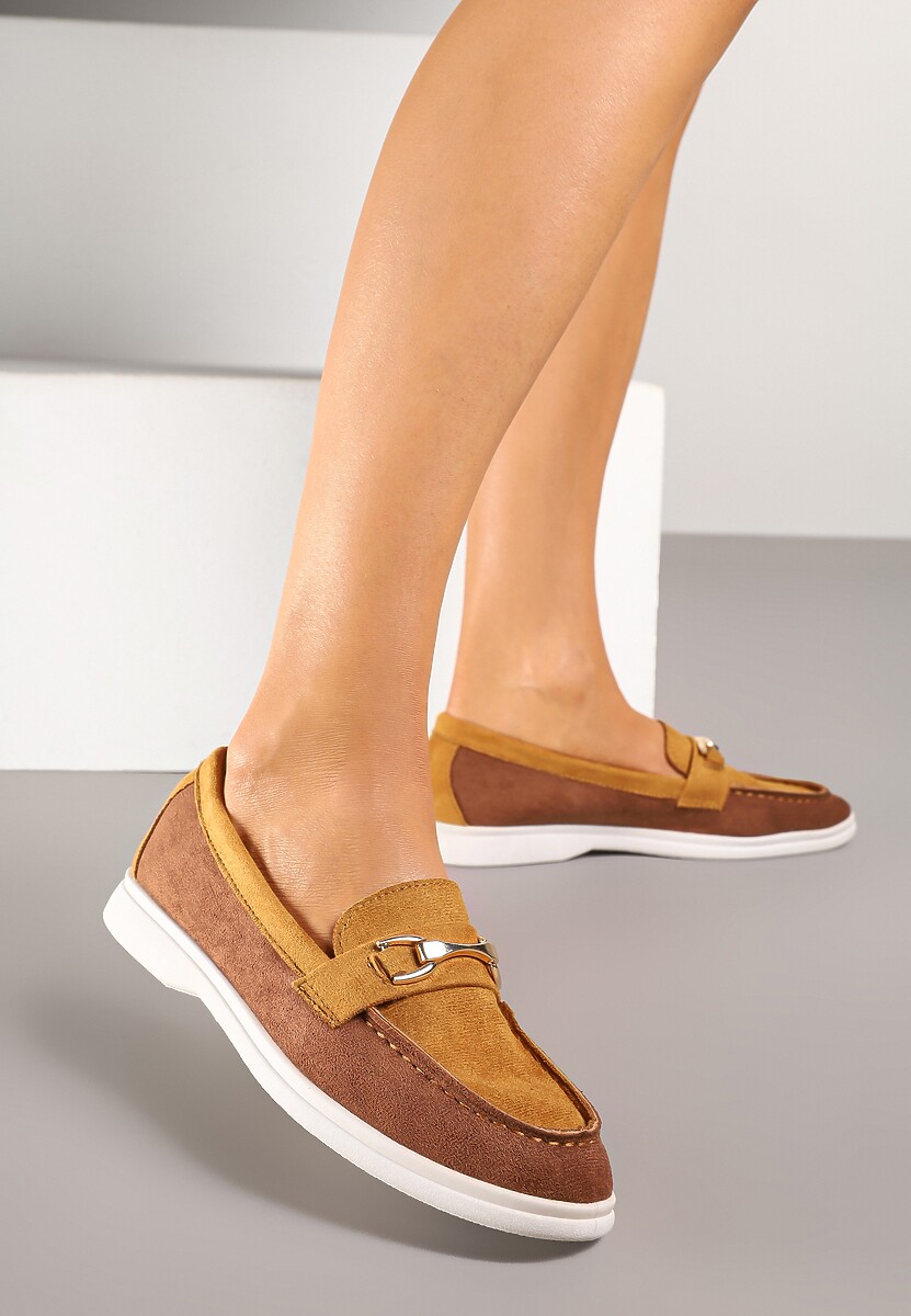 Czarne Mokasyny z Metalową Ozdobą Ellianta