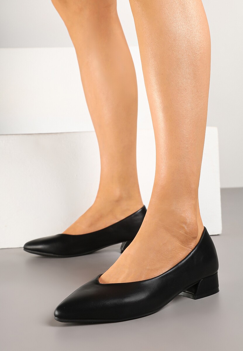 Czarne Błyszczące Czółenka na Niskim Obcasie z Wkładką ze Skóry Naturalnej Falzeri