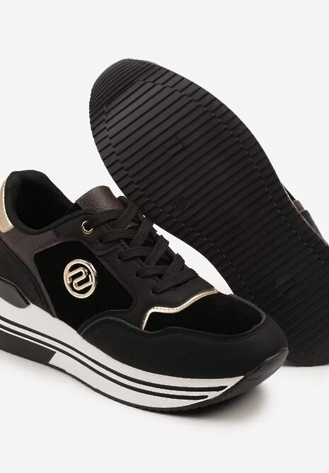 Czarne Sneakersy na Platformie z Metaliczną Ozdobą Roniane