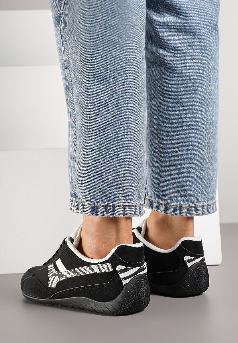 Czarne Sneakersy z Geometrycznym Motywem w Zeberkę Arpolia