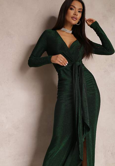 Zielona Sukienka z Kopertowym Dekoltem Błyszcząca z Marszczeniem Umoria