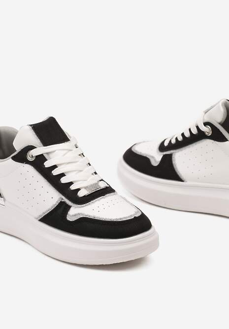 Biało-Czarne Sneakersy Ozdobione Wstawkami z Materiału i Aplikacją z Cyrkonii Eephira