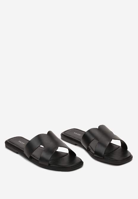 Czarne Klapki na Płaskiej Podeszwie Ozdobione Metalicznymi Paskami i Kwadratowym Noskiem Sonivia