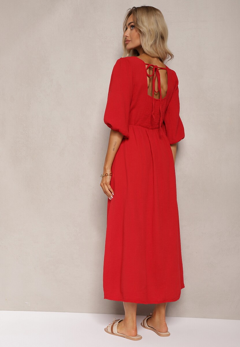 Czerwona Sukienka z Bawełny Ozdobiona Wiązaniem i Gumką w Pasie Wlarina