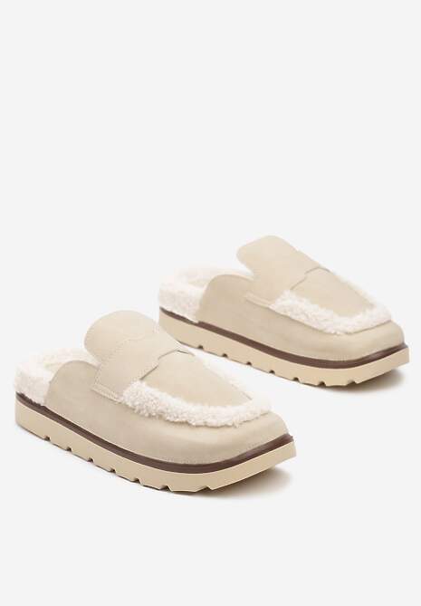 Beżowe Klapki na Platformie Ozdobione Paskiem i Futerkiem w Stylu Baranka Islinna
