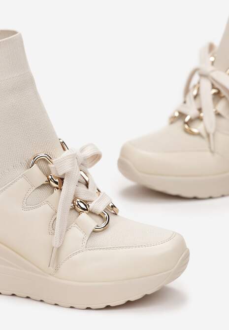 Beżowe Botki na Koturnie z Elastyczną Cholewką Tinesa