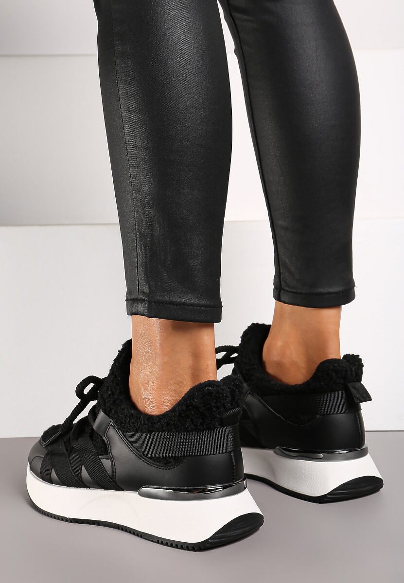 Czarne Sneakersy Zimowe z Futerkiem Barankiem na Niskiej Platformie Zinethia
