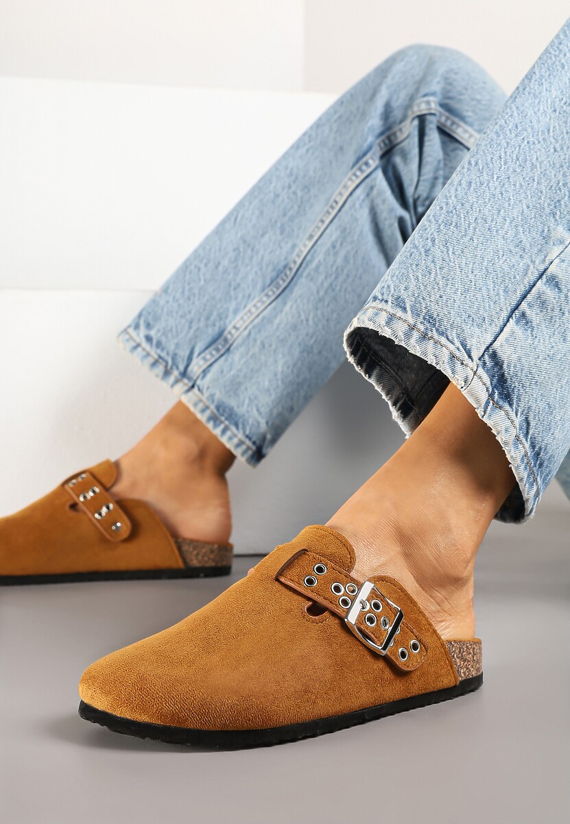 Czarne Klapki w Typie Muli Chodaków ze Sprzączką Lanelita