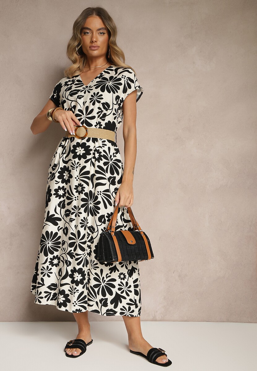 Czarna Rozkloszowana Sukienka z Wiskozy z Paskiem z Klamrą Zarenele