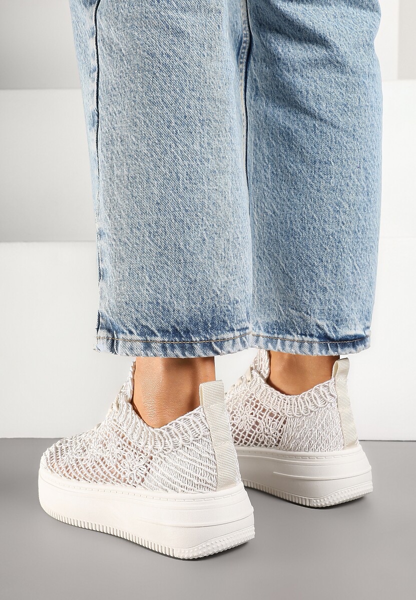 Beżowe Sneakersy na Platformie z Ażurowym Wykończeniem Isdisane