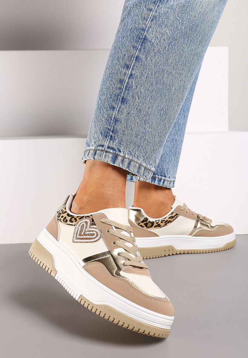 Ciemnobeżowe Sneakersy z Brokatową Naszywką w Kształcie Serca Avioneria